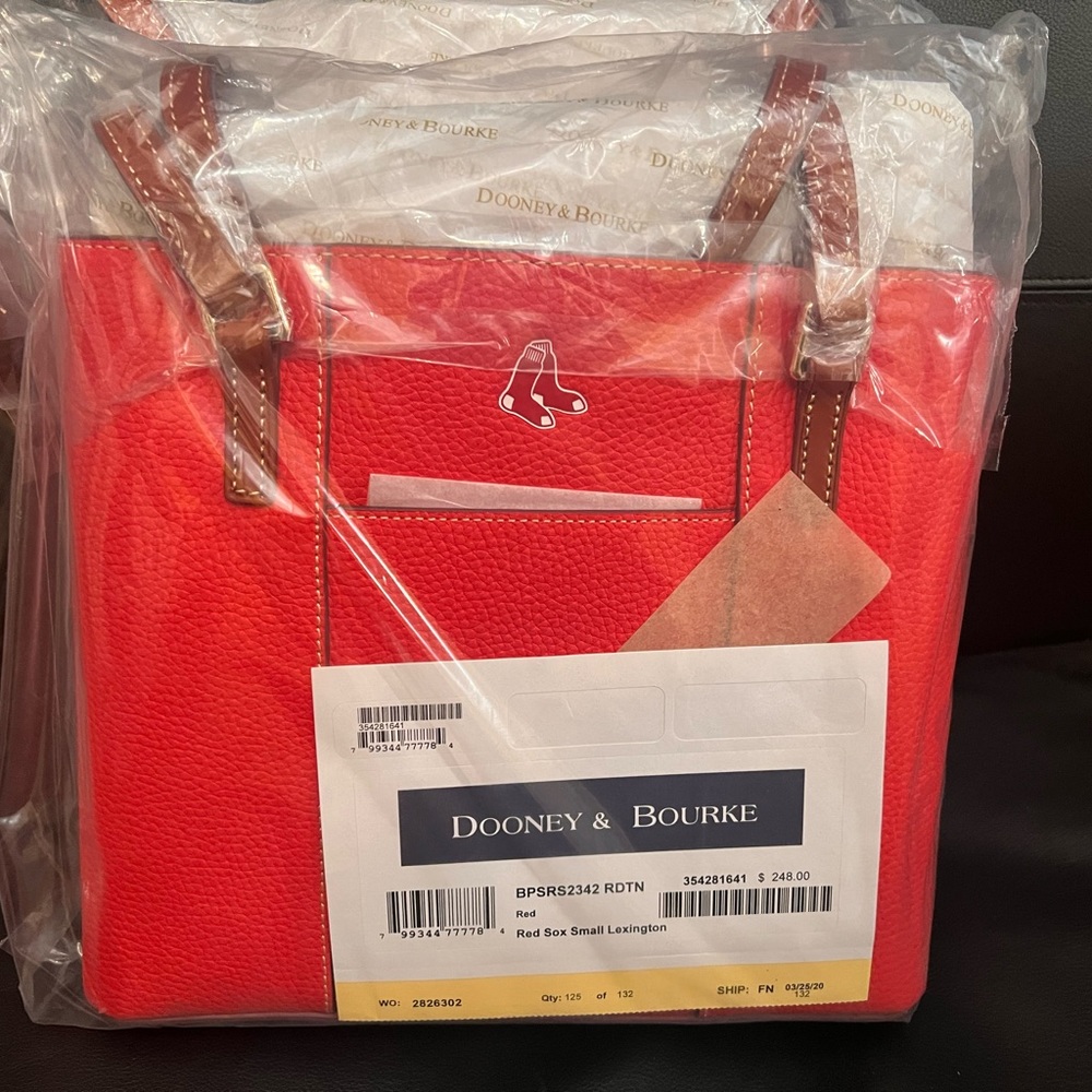 Dooney & Bourke-MLB Boston Red Sox-Lexington tote stitched “Sox” NWT LAST 1!!!! - Picture 12 of 13